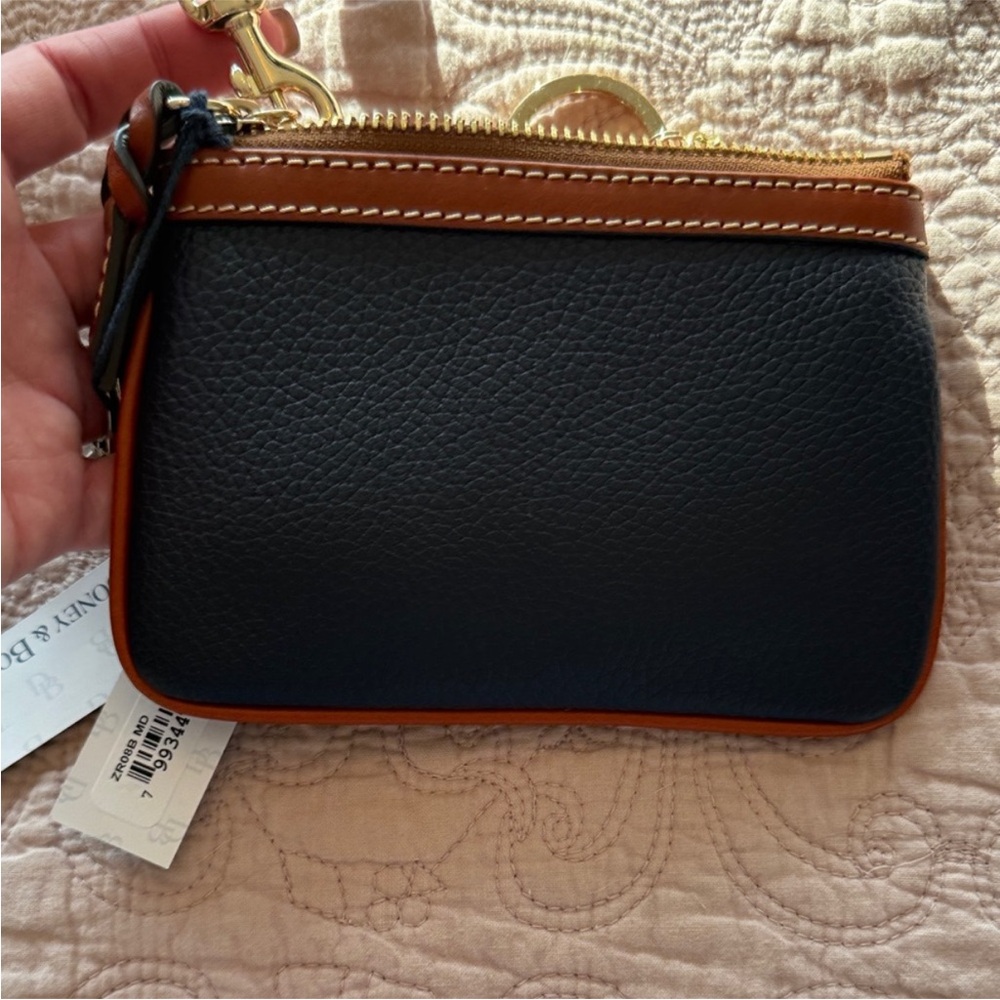 Dooney & Bourke Wristlet - Picture 12 of 17
